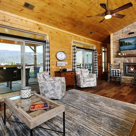 Holly Ridge Hideaway Villa Gatlinburg Exteriör bild